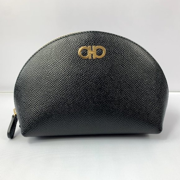 Host Pick 🥳🎉Salvatore Ferragamo Cosmetic Zip Pouch in Nero NEW W BOX - Picture 1 of 11